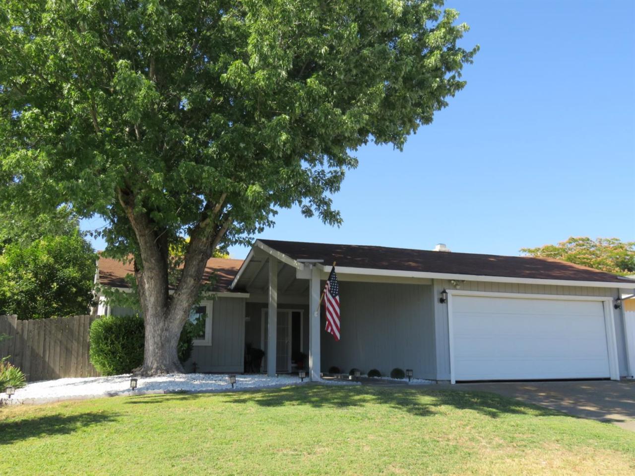 6617 Carmelwood Drive - Photo 1