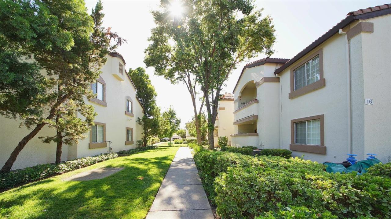 8020 Walerga Road - Photo 1