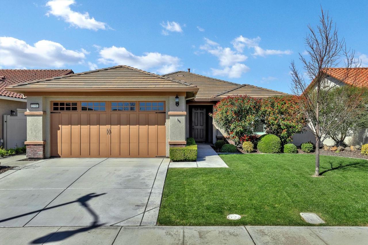2751 Bellchase Drive - Photo 1
