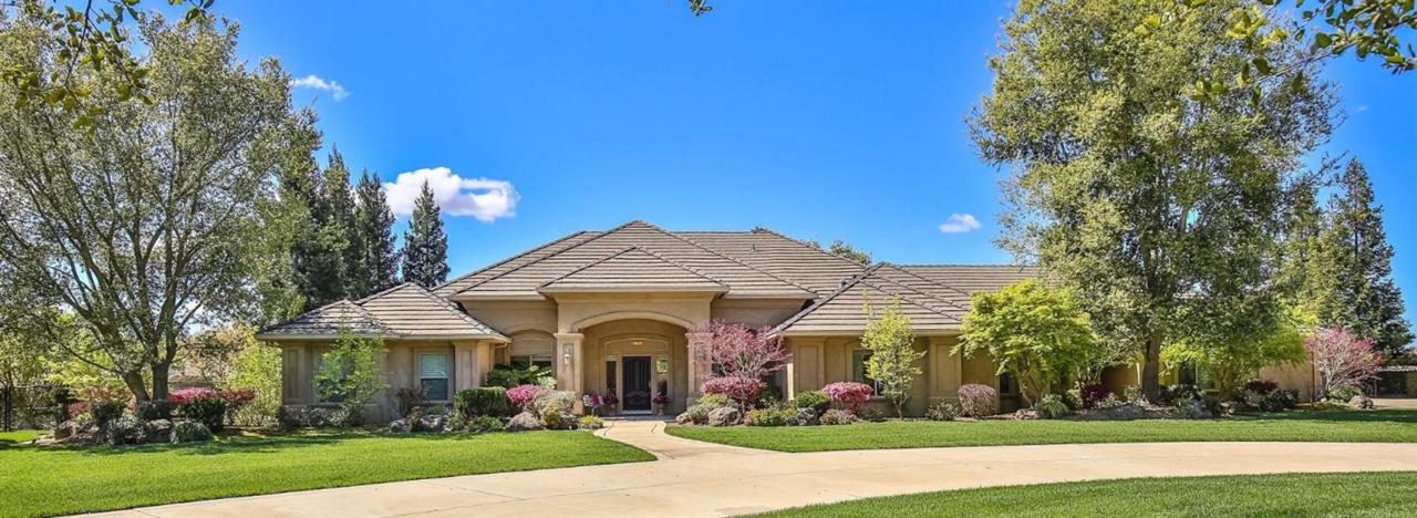 22647 Peltier Court - Photo 1