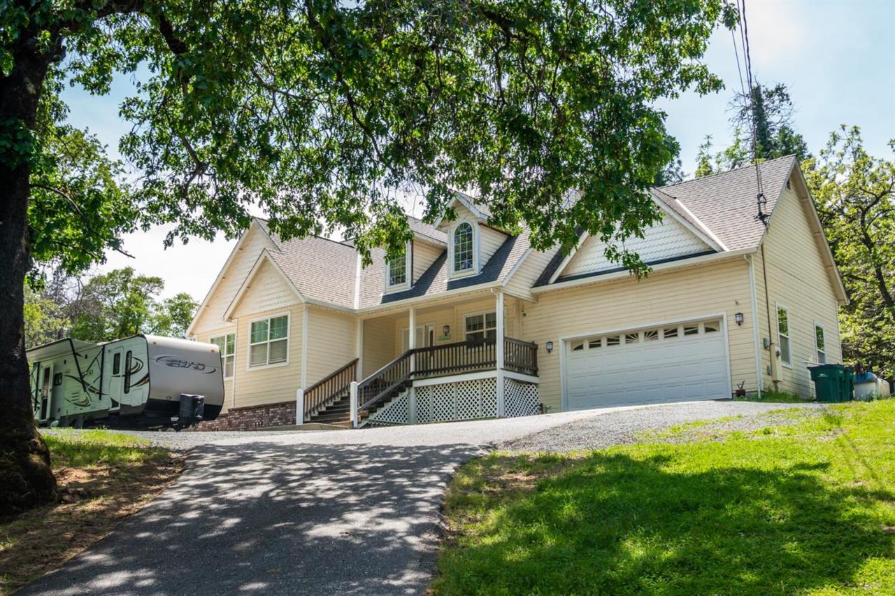 17905 Alexandra Way - Photo 1