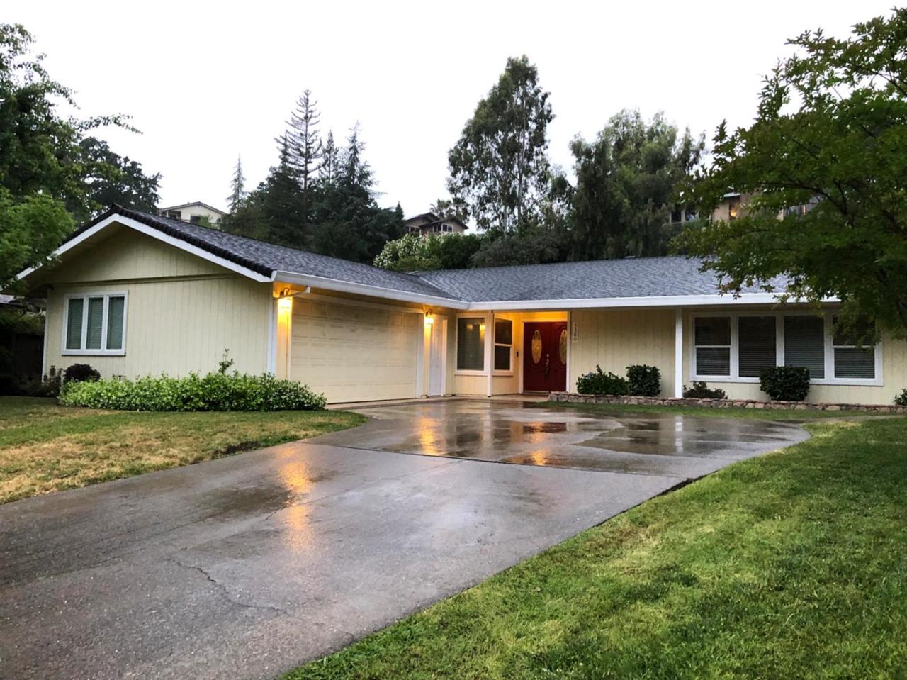5380 Paragon Street - Photo 1