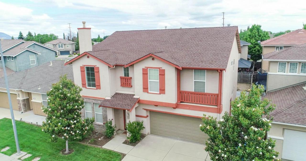 1003 Heritage Way - Photo 1