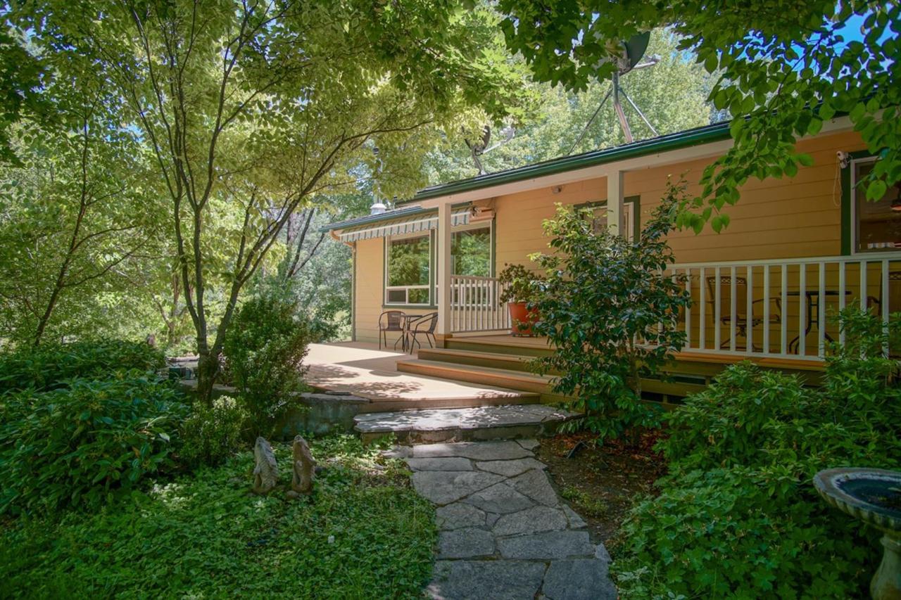 19330 Oak Tree Road - Photo 1