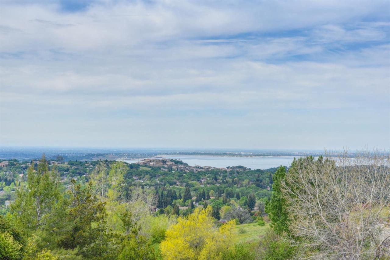 4405 Berkwood Court - Photo 1