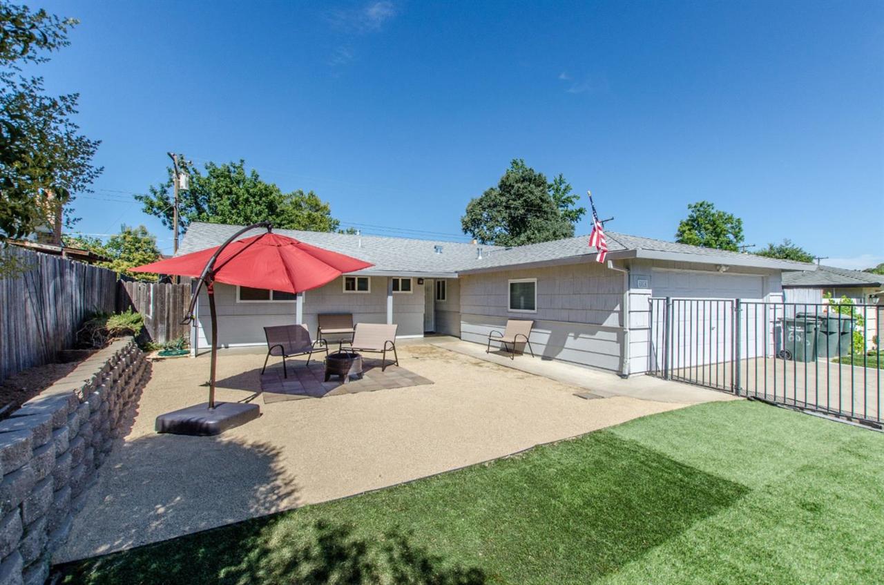 6016 Green Glen Way - Photo 1