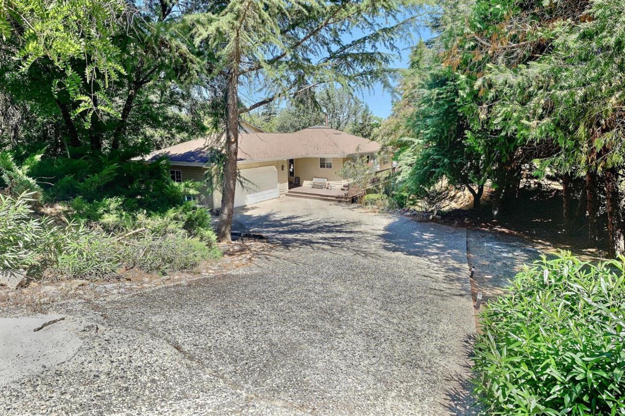 22522 Sunset Ridge Dr - Photo 1