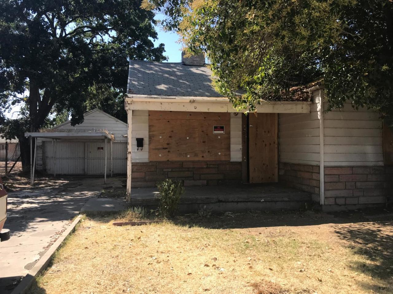 2075 Funston Avenue - Photo 1