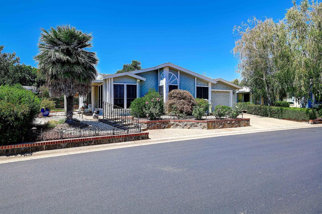 6913 Grand Tree Lane - Photo 1