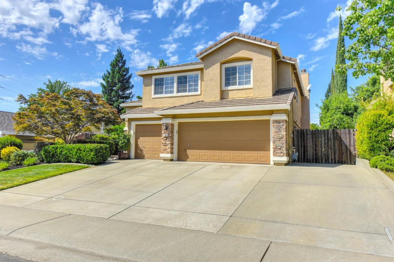 104 Lions Way - Photo 1