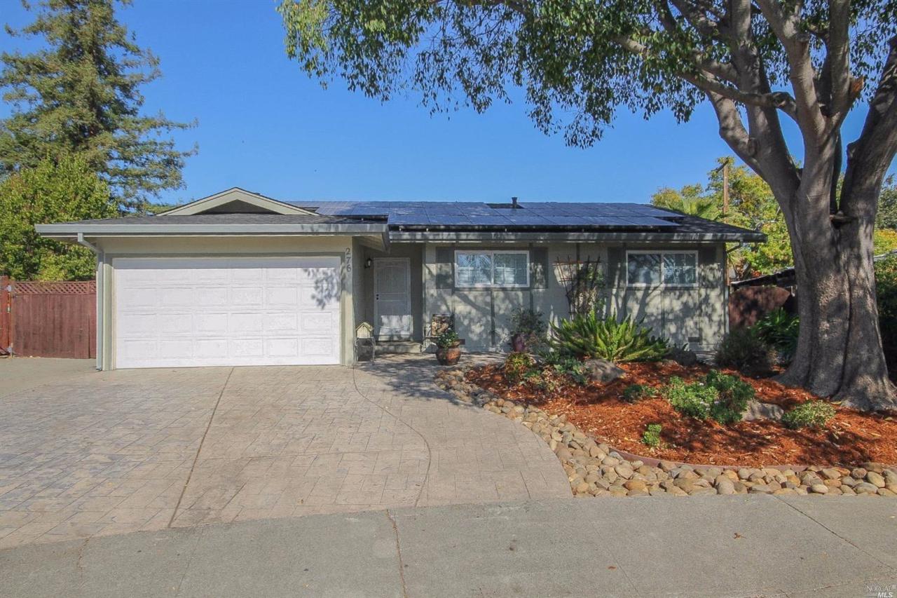 276 Camellia Street - Photo 1