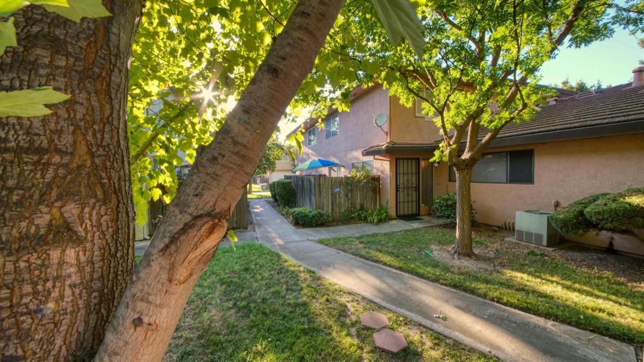 4700 Greenholme Drive - Photo 1