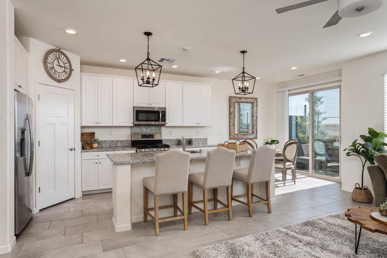 8012 Avanti Drive - Photo 1