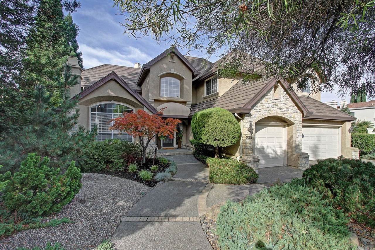 235 Cascade Falls Drive - Photo 1