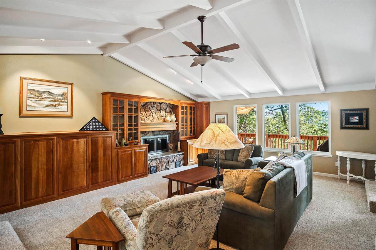19131 Hummingbird Drive - Photo 1