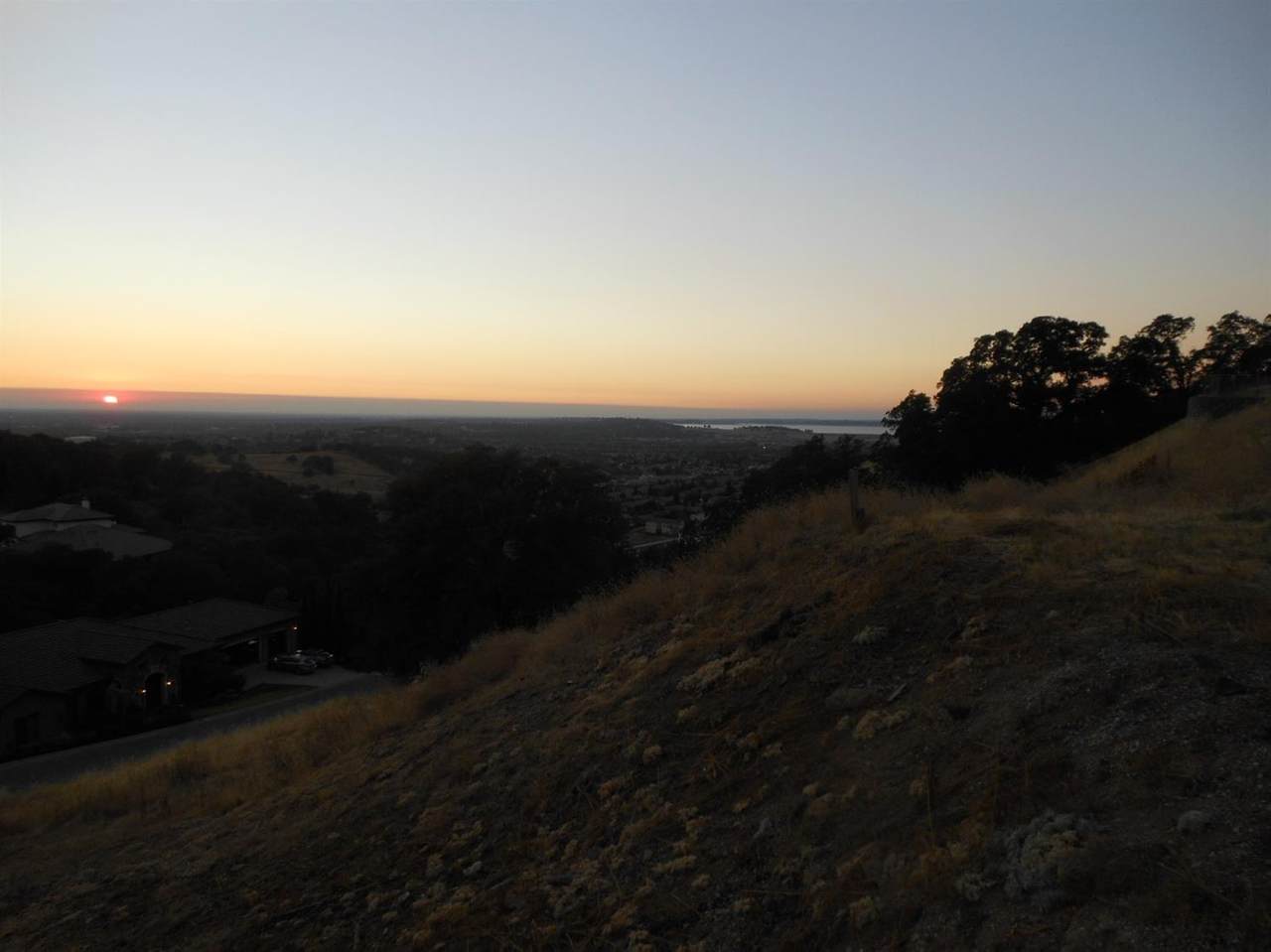 500 Montridge Way - Photo 1