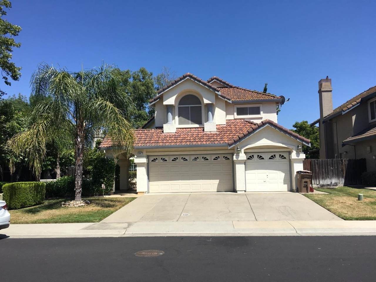 8941 White Star Way - Photo 1