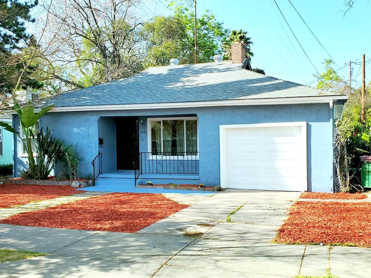 1029 Oak Street - Photo 1