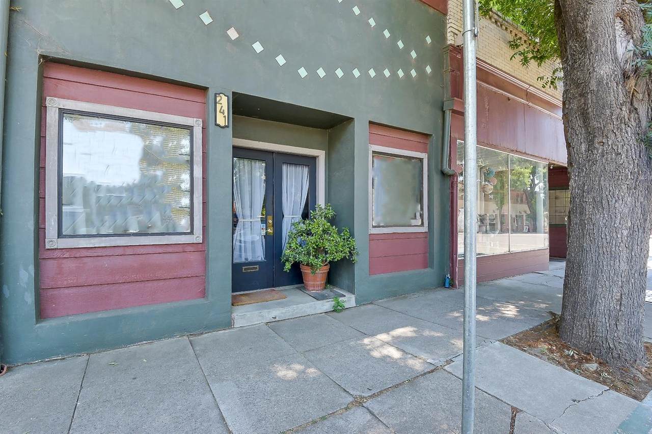 241 5th Street - Photo 1