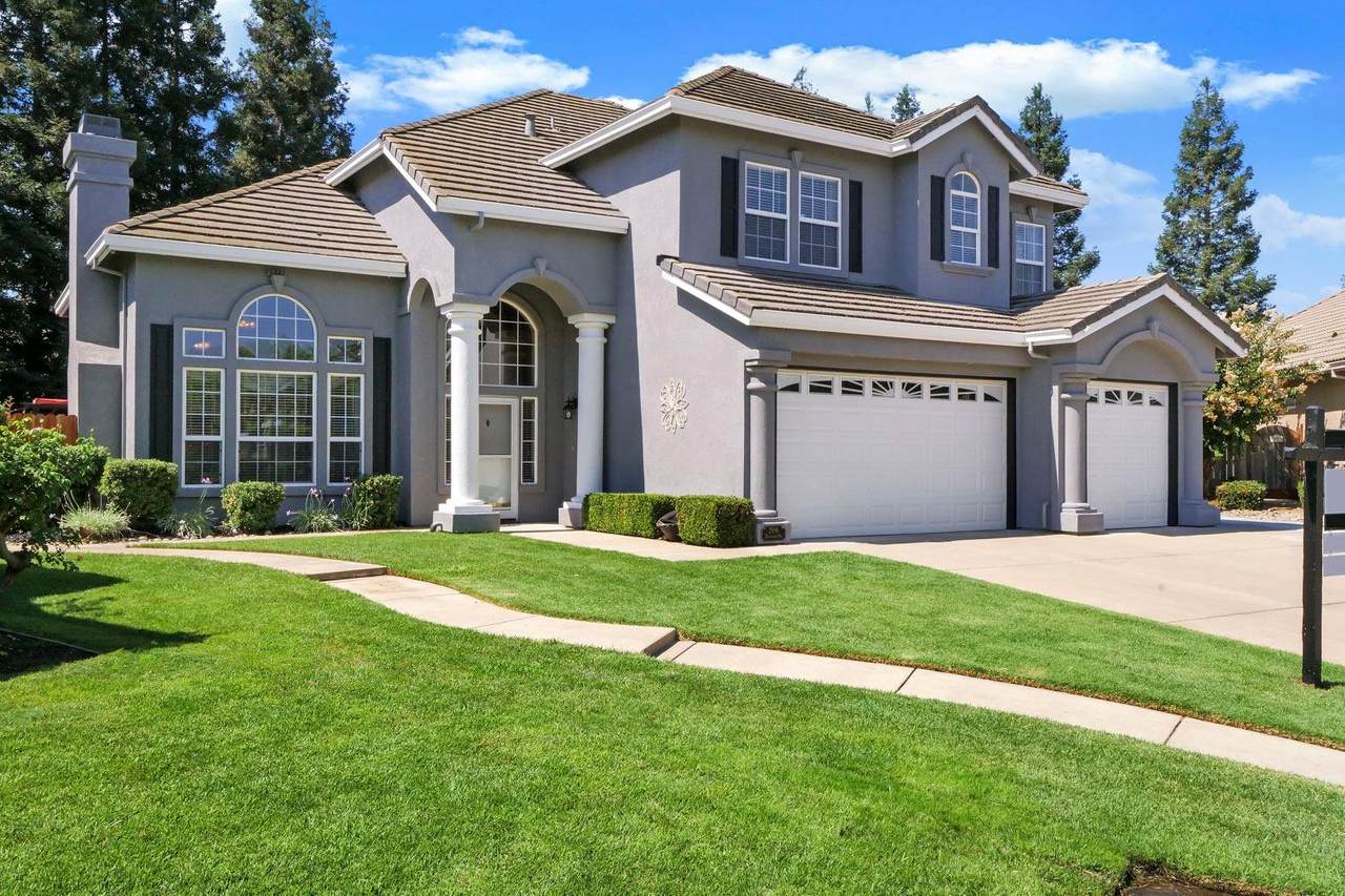 2996 Hazelwood Way - Photo 1
