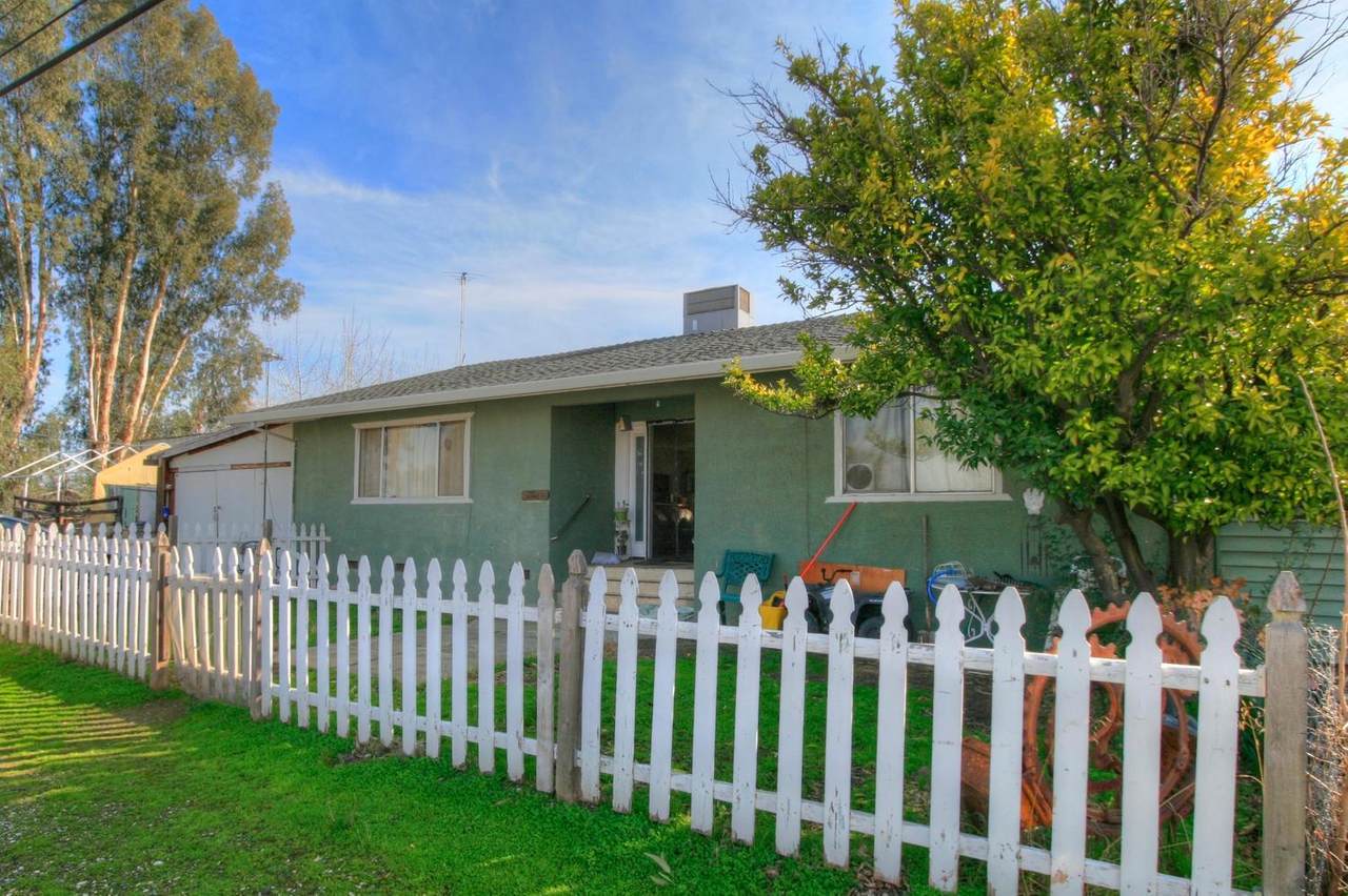 4981 H ( & Commerecial Bldg) Street - Photo 1