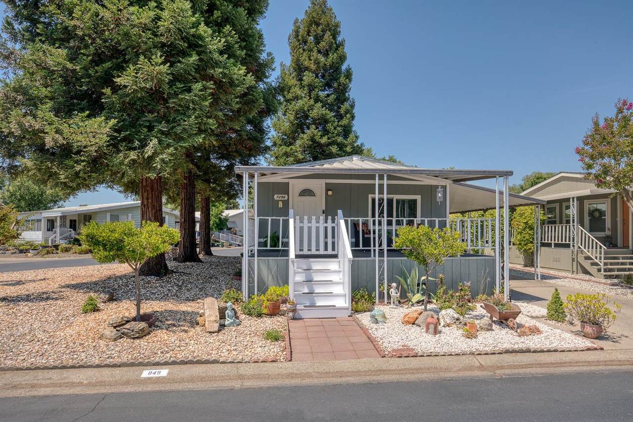 7296 Sonora Drive - Photo 1