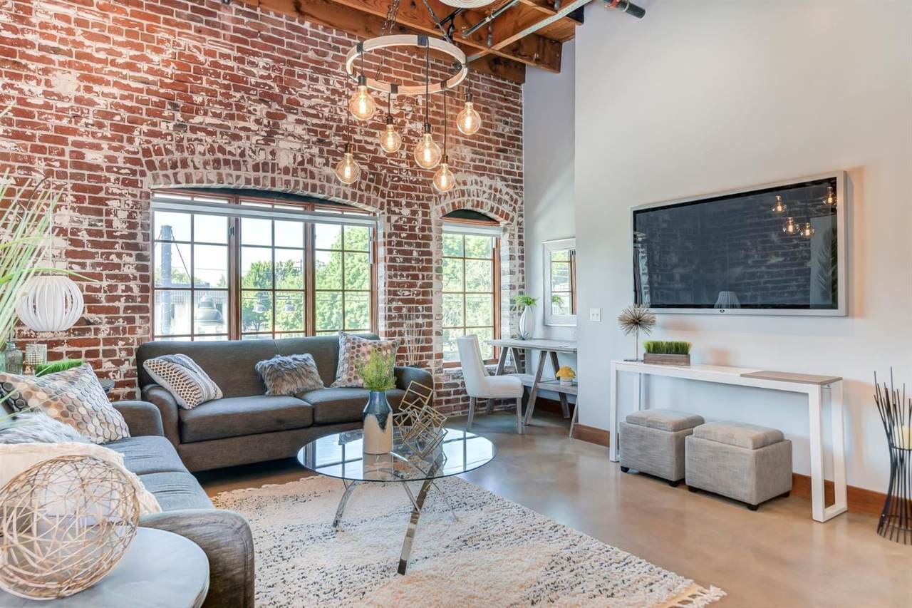 1725 14th Street - Photo 1
