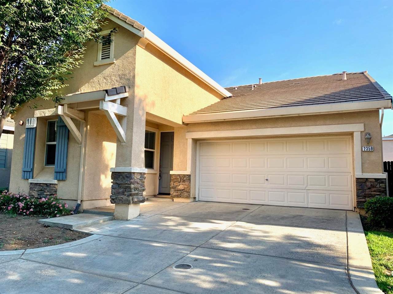 2359 Vaca Way - Photo 1