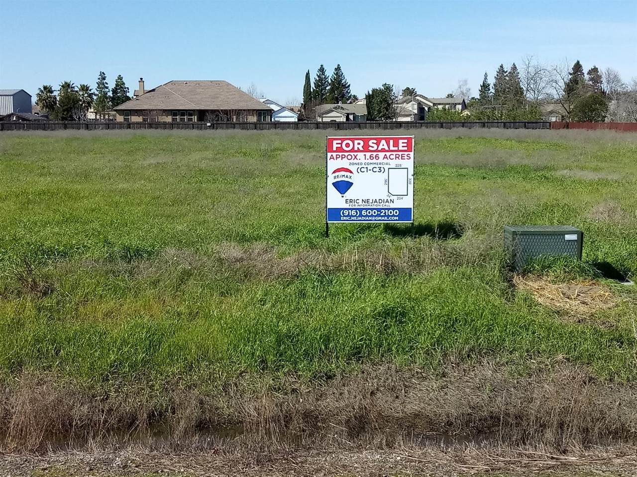 3390 Jefferson Boulevard - Photo 1