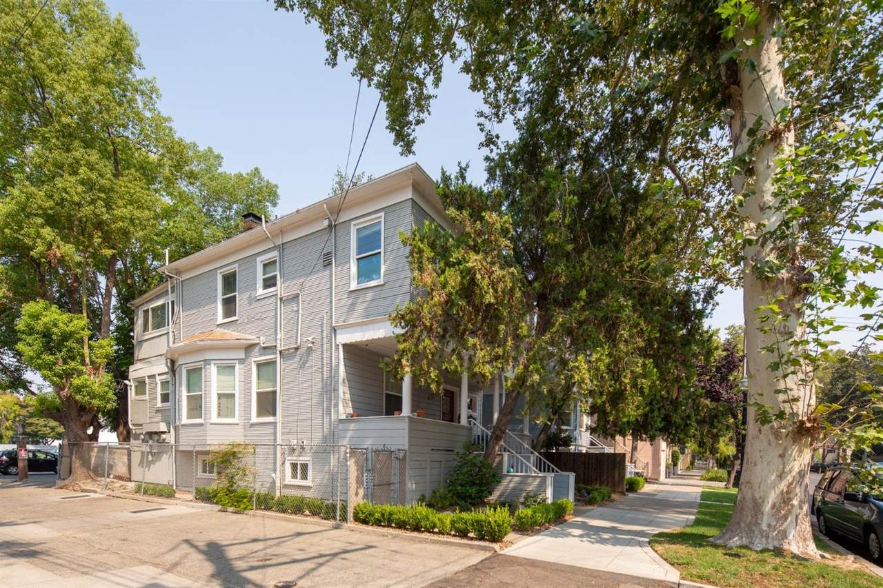 1014 23rd Street - Photo 1