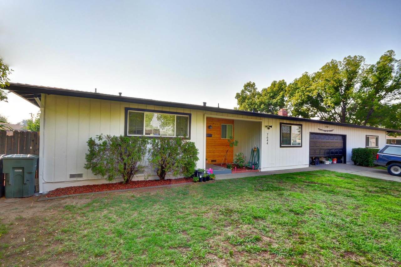 7640-7644 Prescott Way - Photo 1