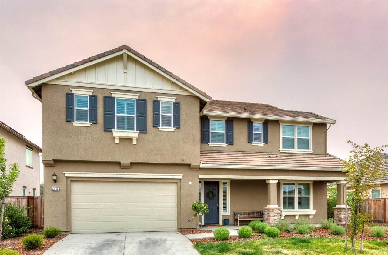 4304 Whitethorn Drive - Photo 1