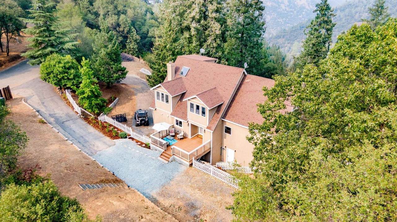 1377 Discovery Lane - Photo 1