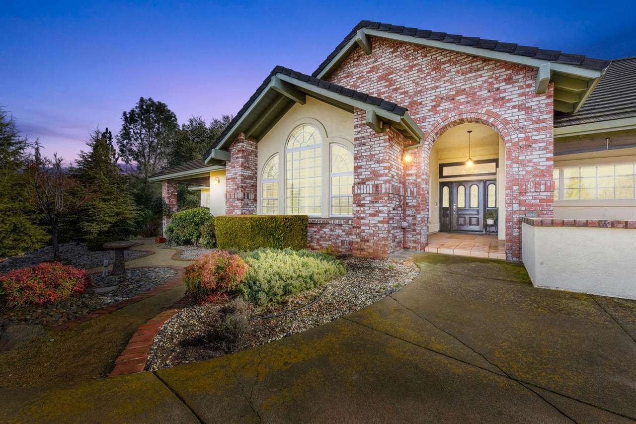 1930 Stagecoach Road - Photo 1