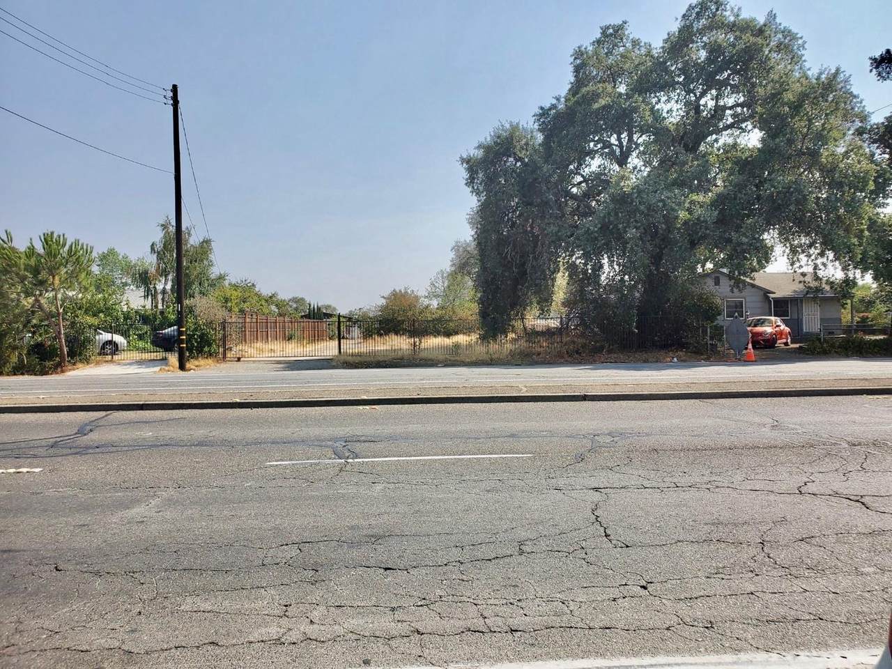 300 Elkhorn Boulevard - Photo 1