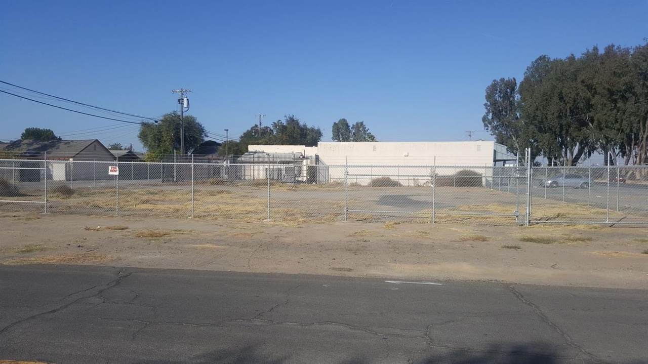 15615 7th Street - Photo 1