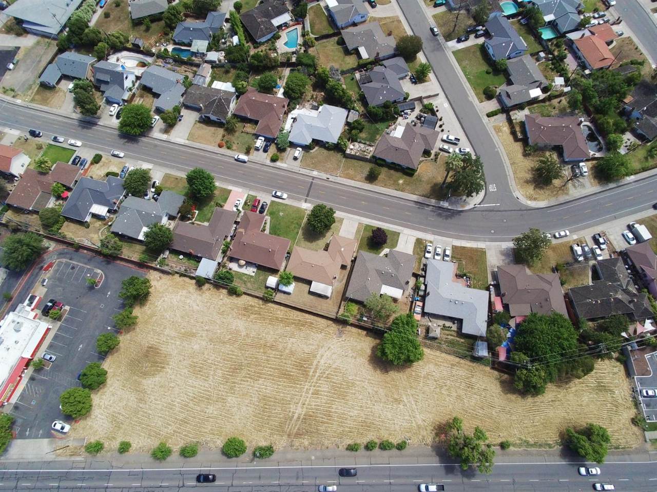 7241 Stockton Boulevard - Photo 1