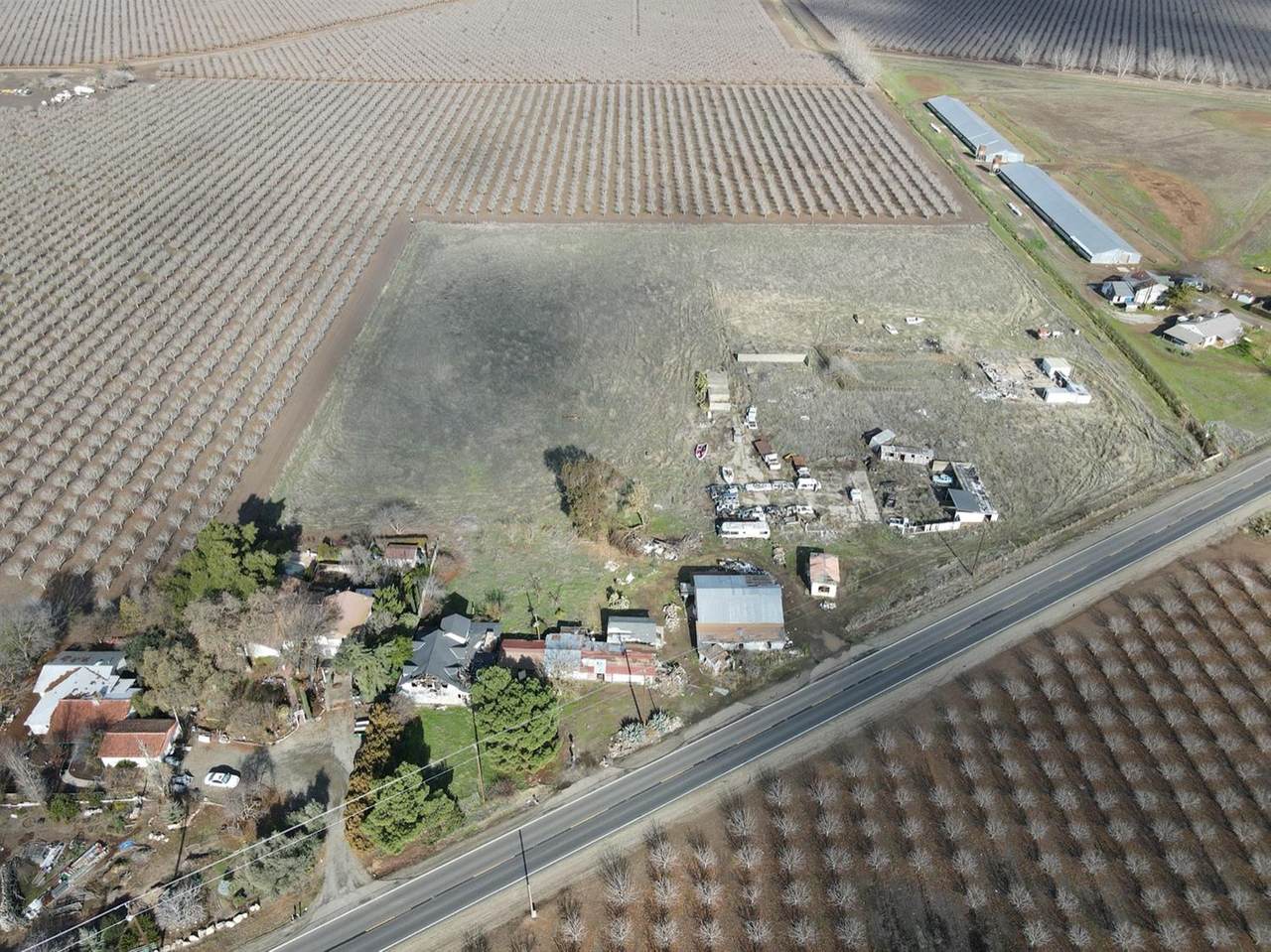 10406 Hwy 140 - Photo 1