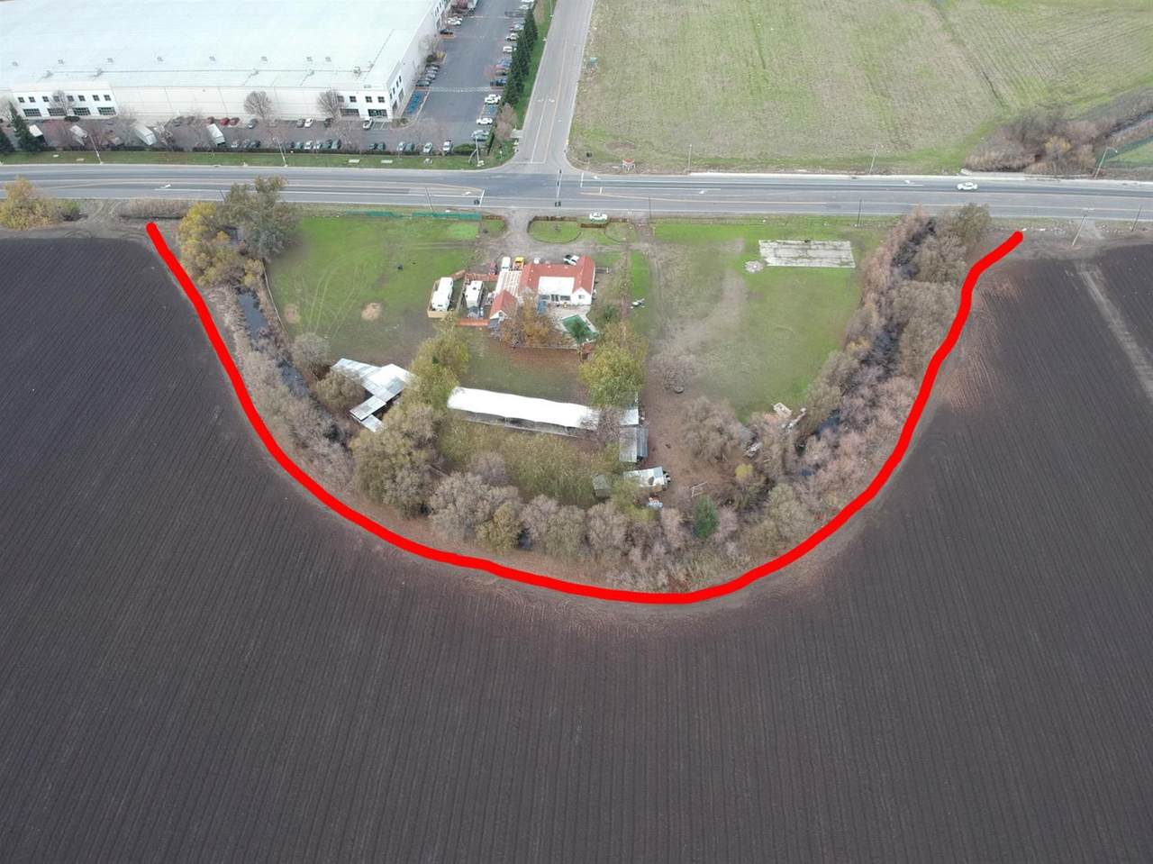 4832 Arch Road - Photo 1