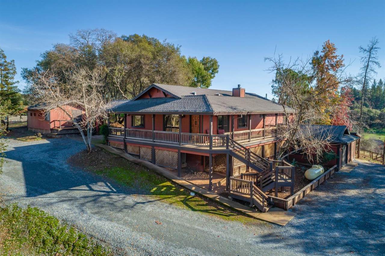 2521 Otter Trail - Photo 1