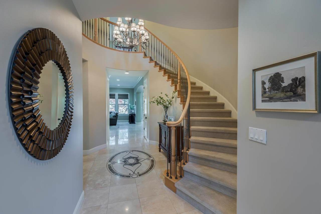 5233 Renaissance Way - Photo 1