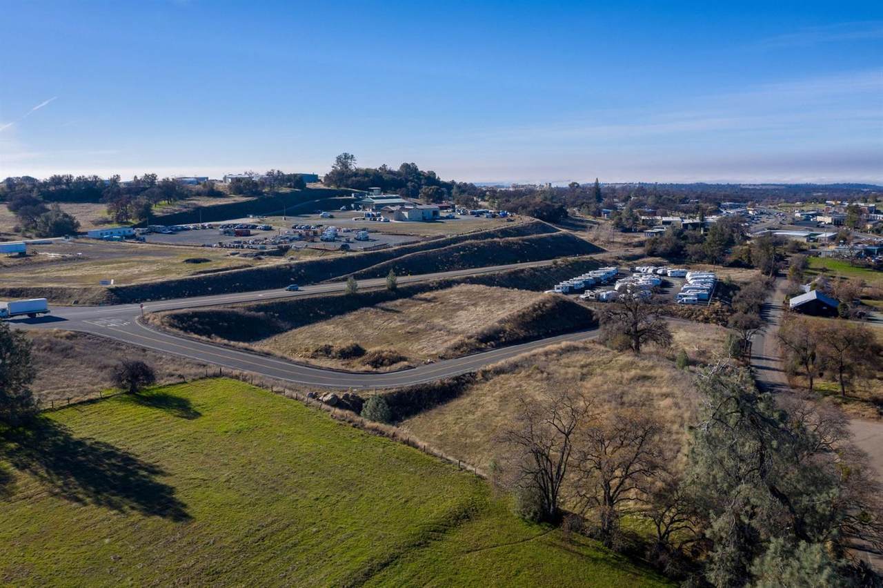 135 Central Eureka Drive - Photo 1