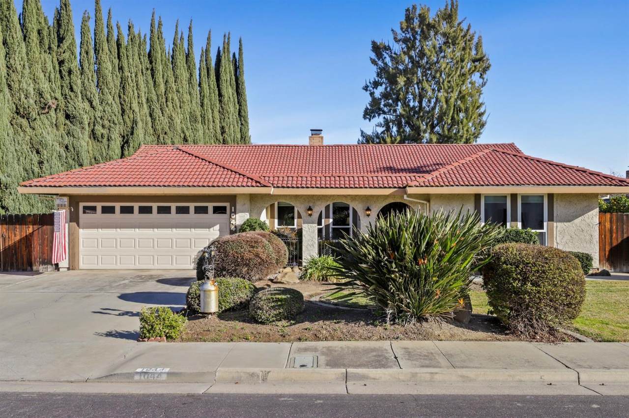 1044 Monte Vista Avenue - Photo 1