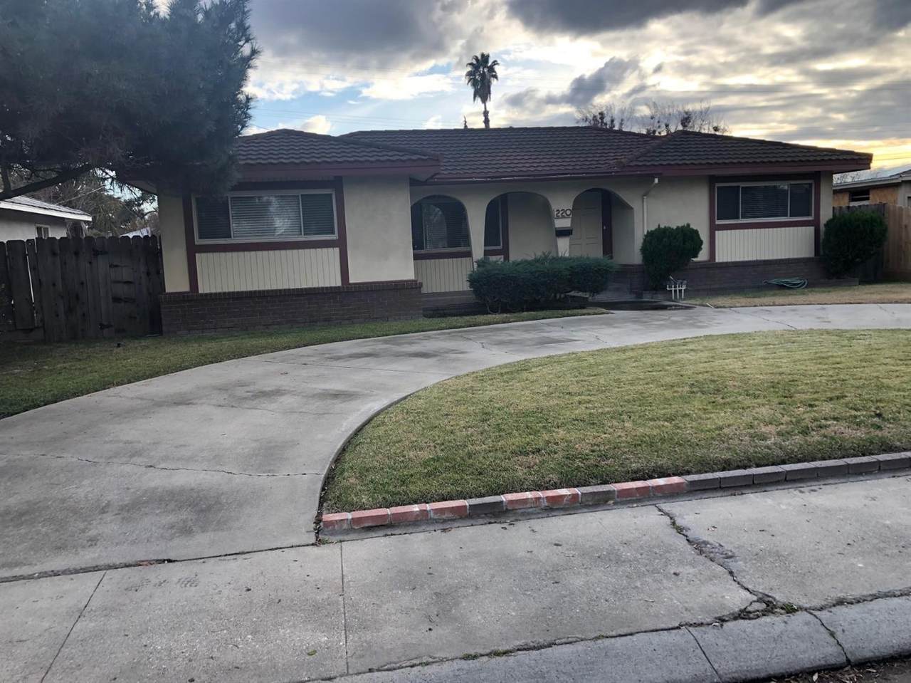 220 Rumble Road - Photo 1
