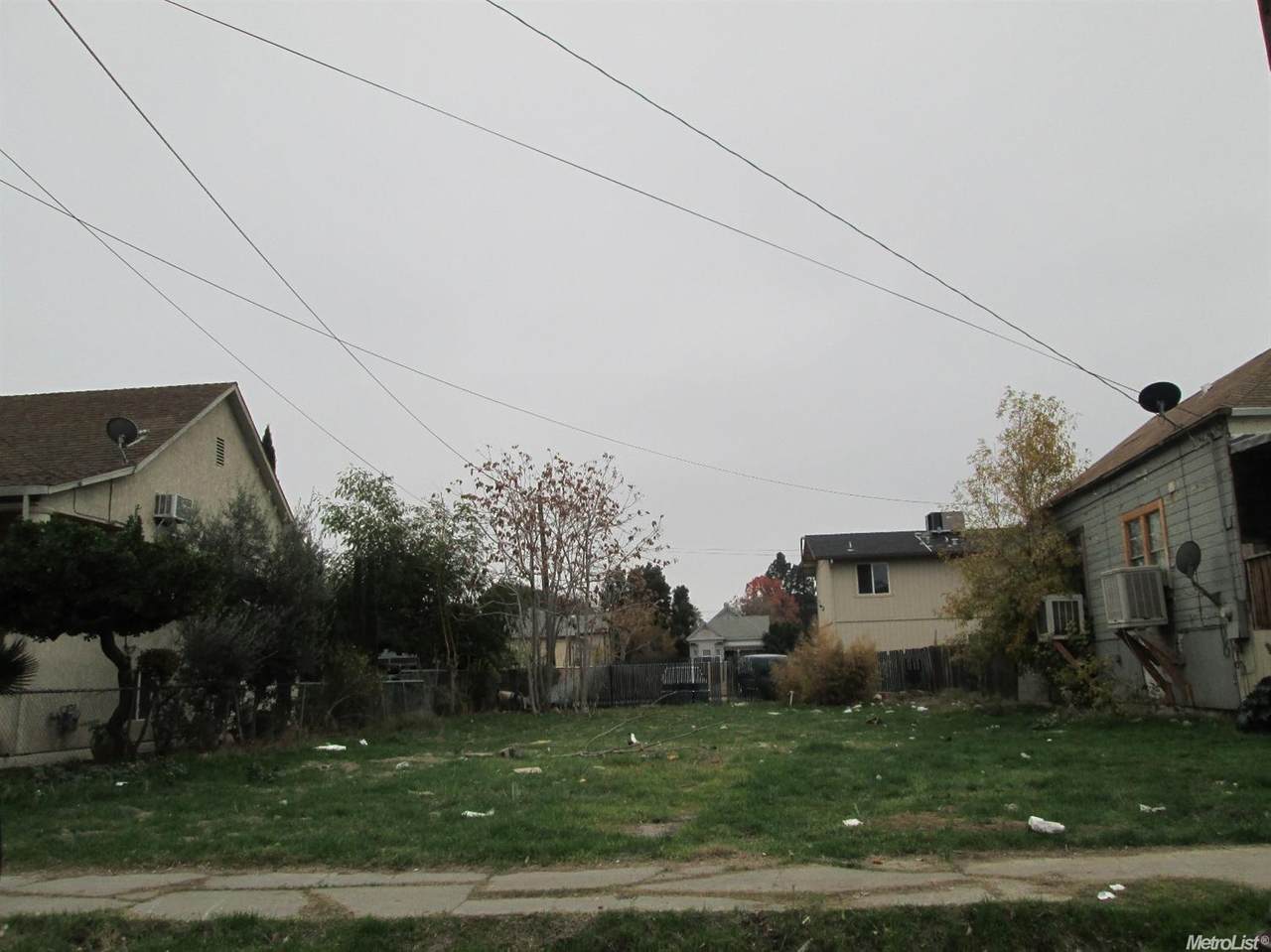 1120 Sonora Street - Photo 1