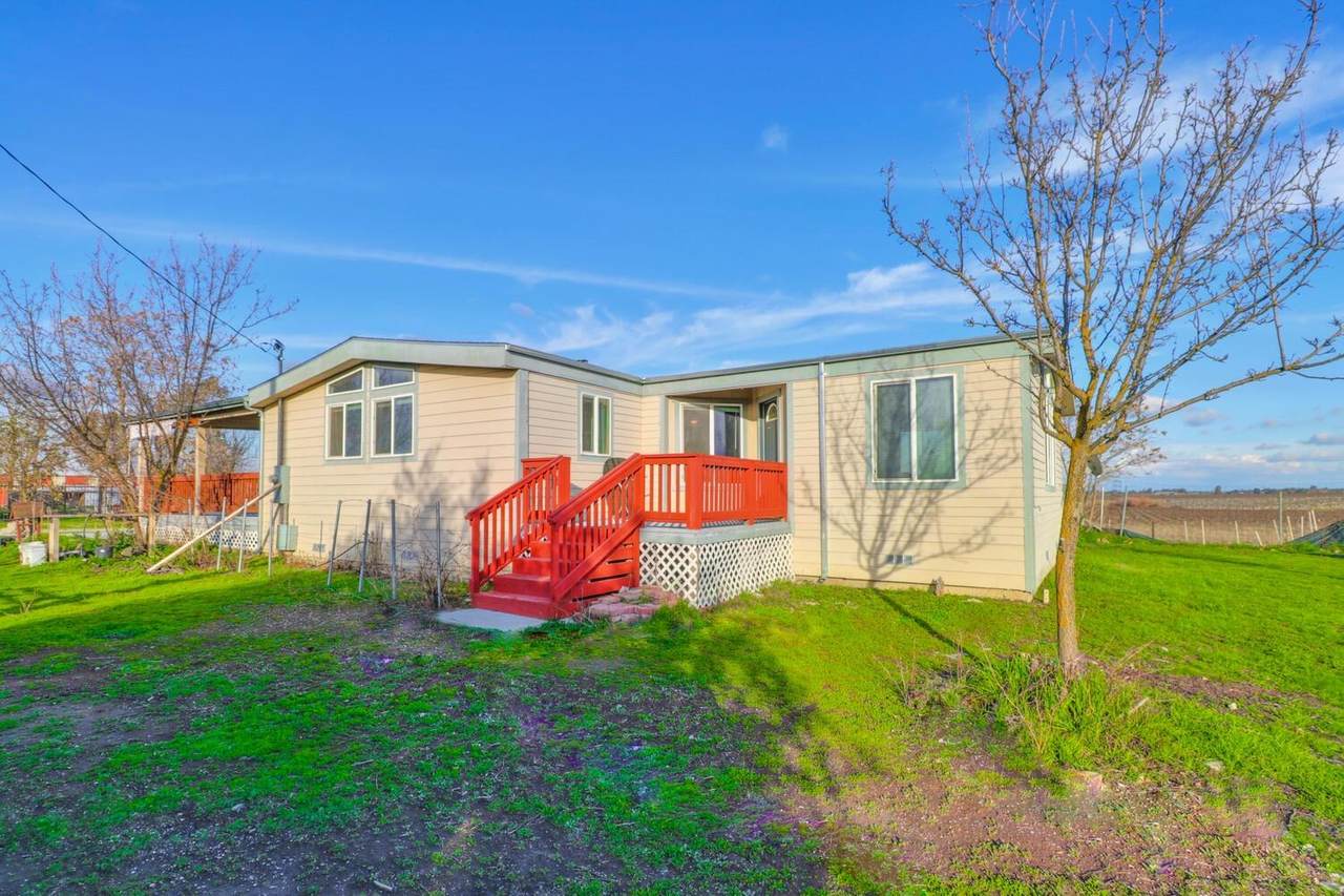12211 Alabama Road - Photo 1