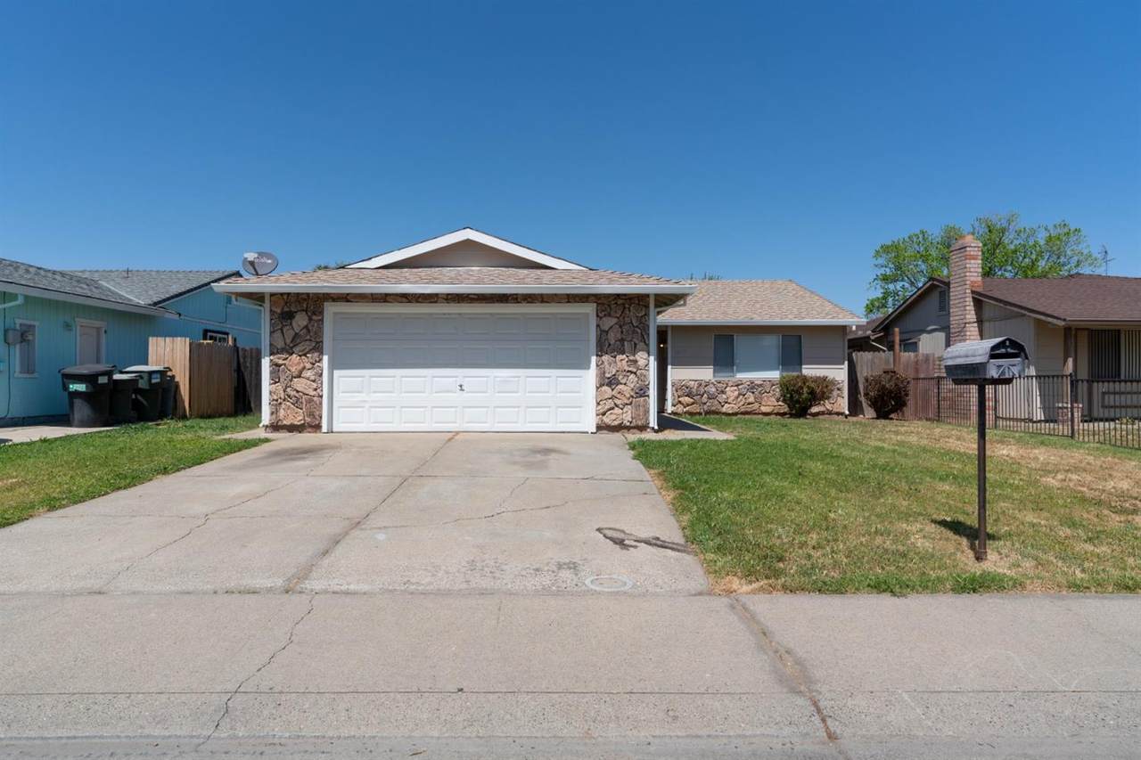 8213 Home Country Way - Photo 1