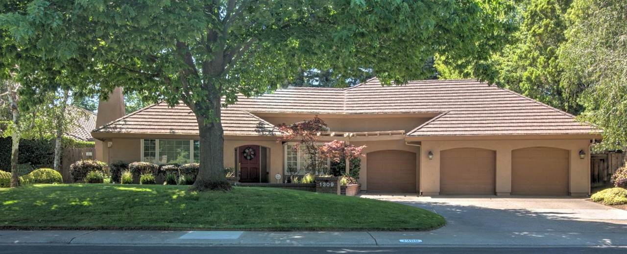 1309 Kingsford Drive - Photo 1
