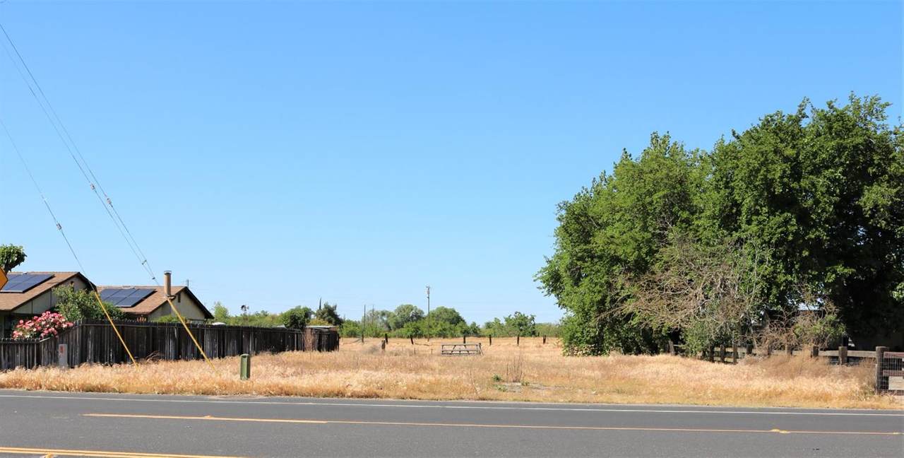 2005 Wawona Street - Photo 1
