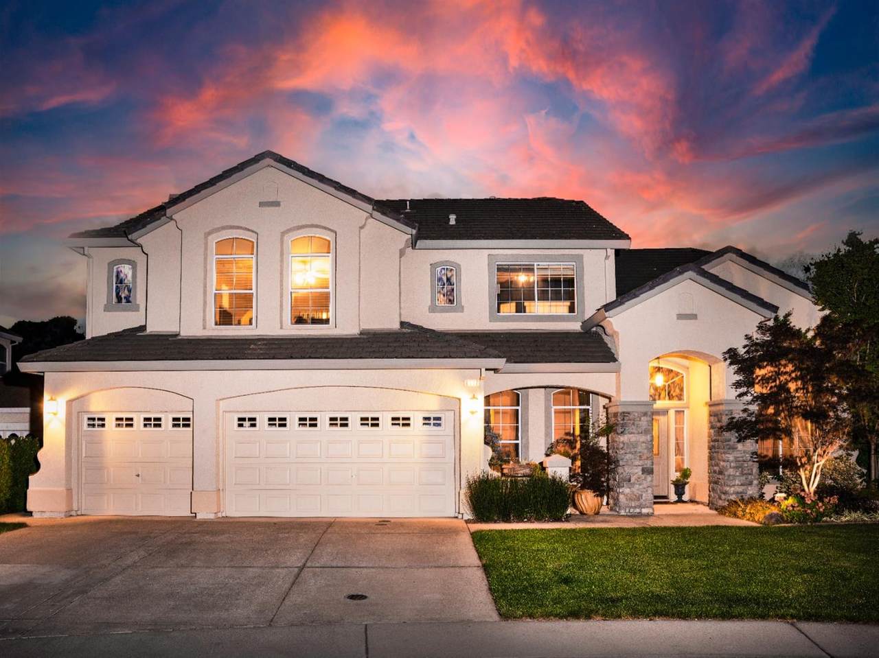 8937 Water Song Circle - Photo 1